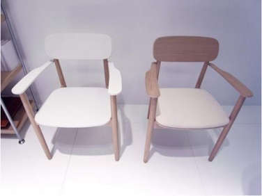 Furniture Naoto Fukasawa 130 Chair Series for Thonet portrait 5