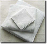 10 Easy Pieces Basic White Bath Towels portrait 3