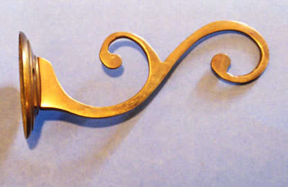 curly brass plant hook 8