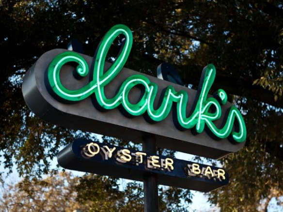 700 clarks oyster bar michael muller 9  