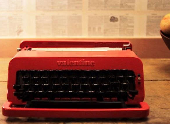 700 pg video typewriter  