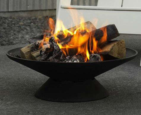 10 Easy Pieces Outdoor Fire Pits And, Nuria Steel Wood Burning Fire Pit