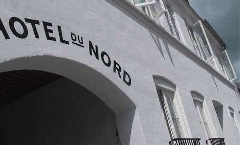 Hotel  20  du  20  Nord  20  Exterior  20  Painted  20  Sign