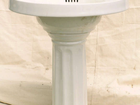 vintage pedestal sinks 8