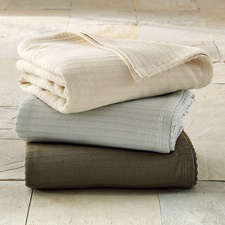 Fabrics  Linens Summery Cotton Bed Covers portrait 12