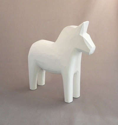 7 inch white dala horse 8