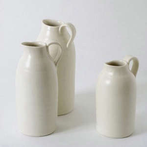 10 Easy Pieces Classic White Ceramic Pitchers portrait 32