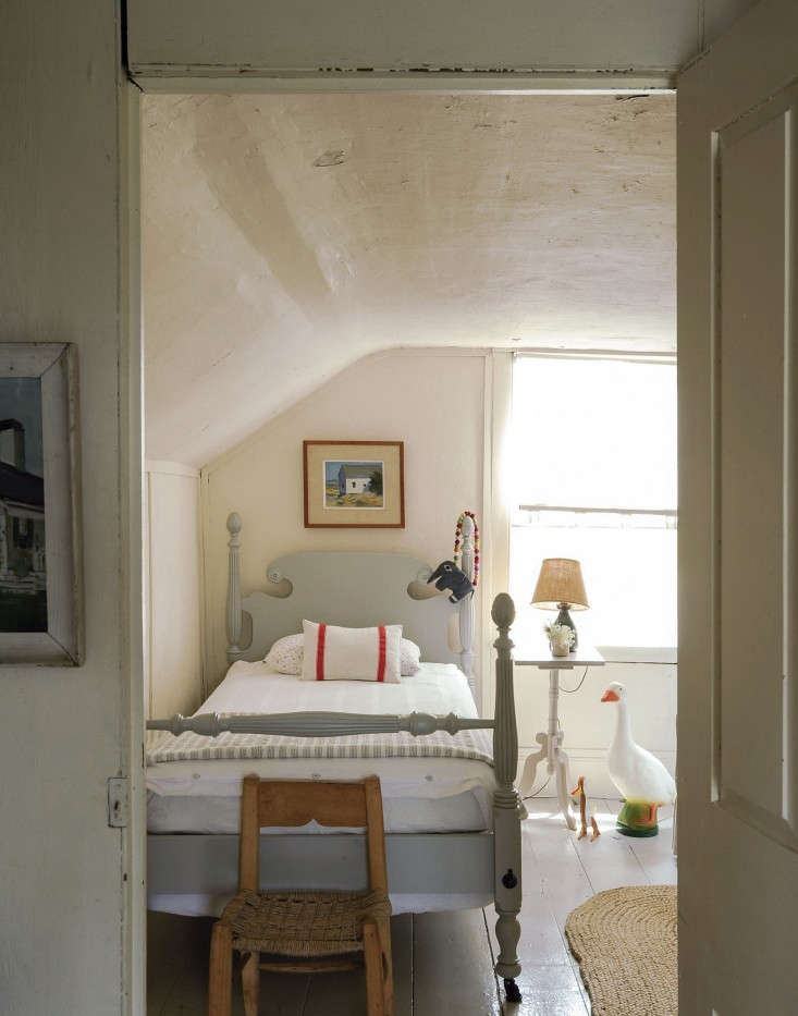photograph by matthew williams for remodelista, from the soulful 19
