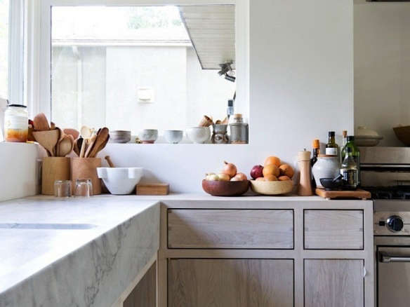 Kitchen of the Week Lifes Daily Details Celebrated in an ArchitectDesigned Kitchen portrait 30