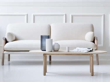 10 Easy Pieces The New Nordic Sofa portrait 4