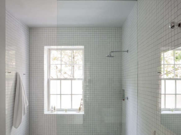 Bathroom of the Week In Brooklyn Heights An Ethereal Bath in White Concrete portrait 17
