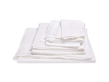 10 Easy Pieces Basic White Bath Towels portrait 11