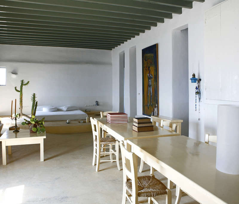 A Mykonos House Inspired by Classic Cycladic Design portrait 5