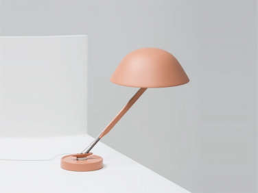 10 Easy Pieces IndustrialStyle Desk Lamps Color Edition portrait 15