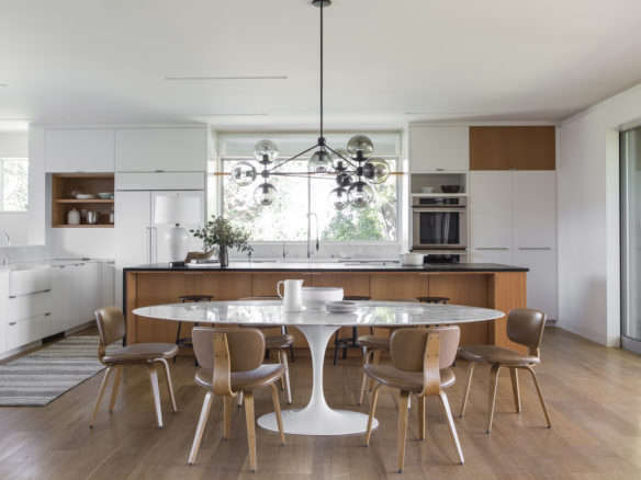 Kitchen of the Week An Architects Colorful Modern Cottage Kitchen in a London Highrise portrait 21