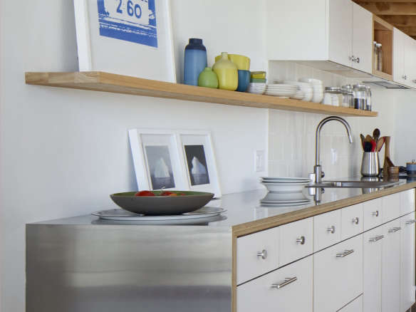 Kitchen of the Week An Architects Colorful Modern Cottage Kitchen in a London Highrise portrait 15