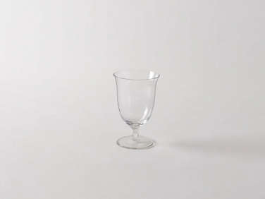 10 Easy Pieces The New Short Wine Glass portrait 11