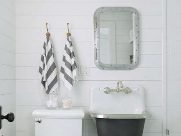 Steal This Look An Achromatic Bath with Modern Details portrait 23