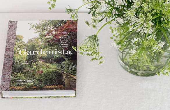Remodelista Holiday Gift Guide 2021 Best Design Books of the Year portrait 25_33