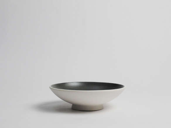 small shallow flared bowl, porcelain / charcoal 8