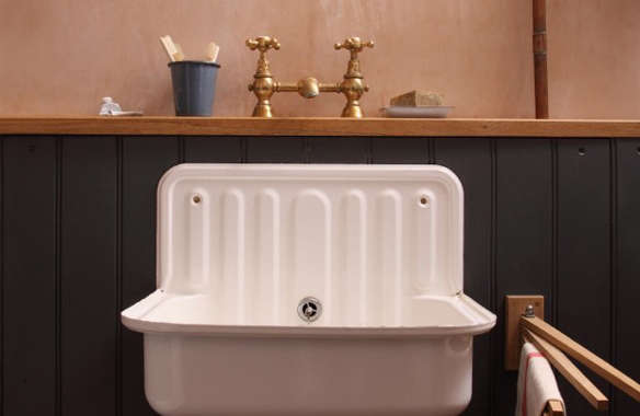 Bathroom of the Week A Former Burberry Designers Playful Family Bath Before and After portrait 28_43
