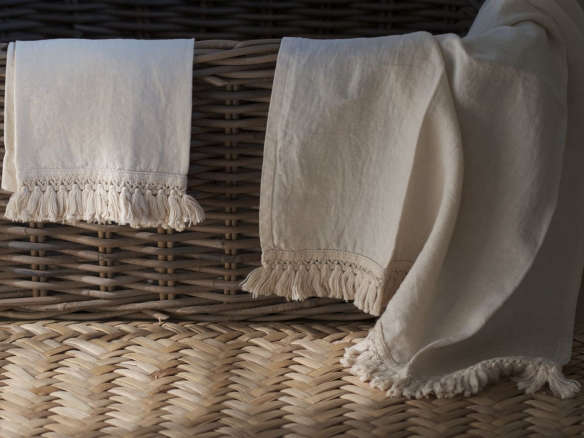 fringed towel set Once Milano  