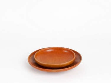red clay bowls  