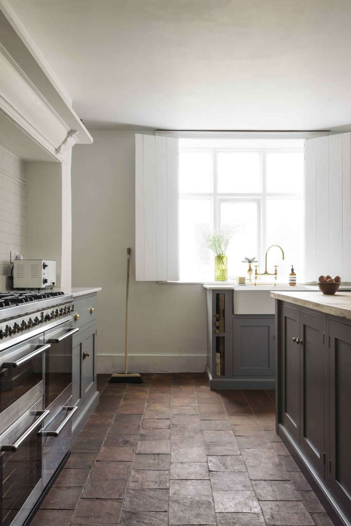 the cheshire townhouse kitchen by devol 16