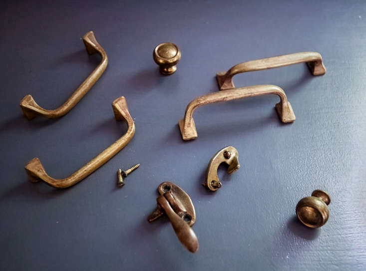 Easy Ways to Polish Brass with Ketchup: 12 Steps (with Pictures)