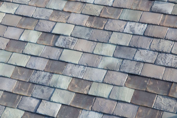 tesla&#8\2\17;s latest solar roof is disguised as charming slate tiles; see 23