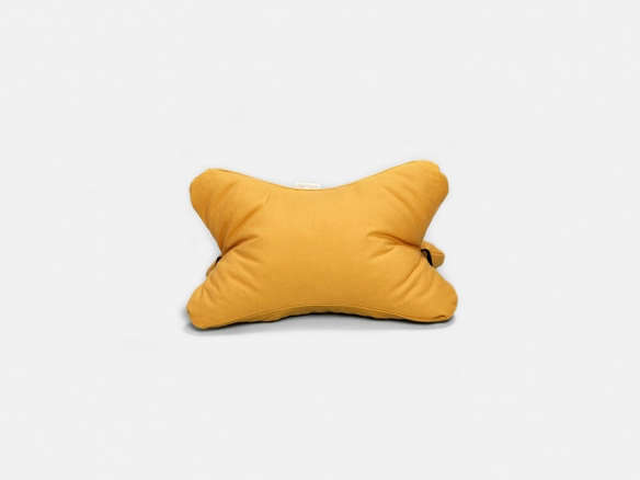 patti furry 3d cushion peru  