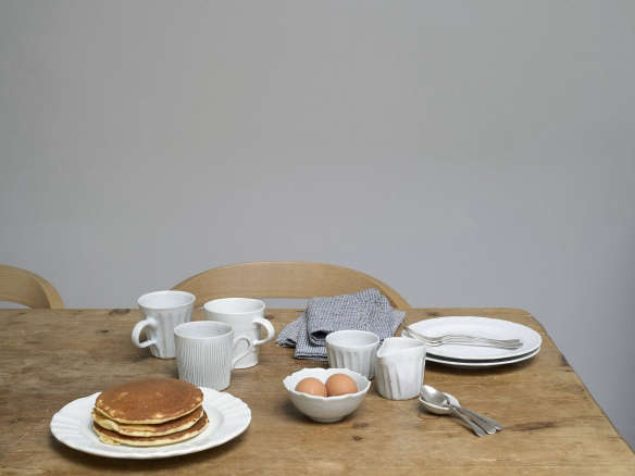 WellDesigned Dinnerware for Everyday Use 5 Favorites from the Editors portrait 34