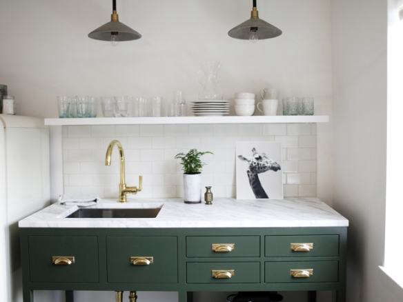 Kitchen of the Week An Unexpected Palette in a Custom Kitchen Designed by Inglis Hall portrait 13