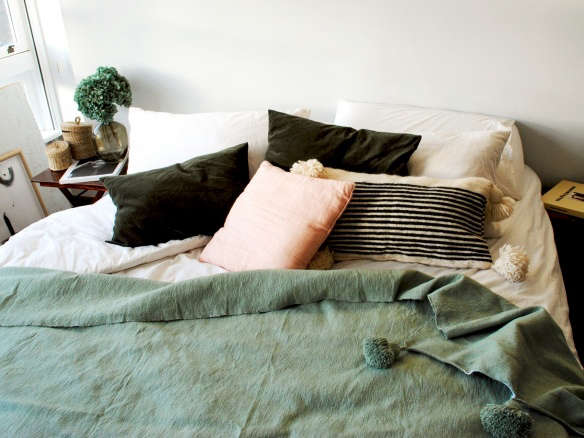 calmachica living bed linen  