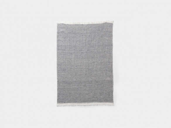 ferm living blend kitchen towel grey  