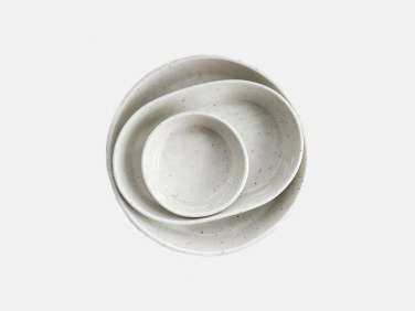 andrew molleur ceramic round tray speckled  