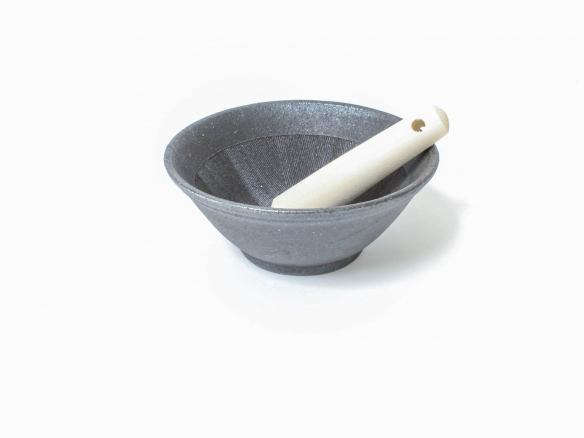 tokoname earthenware mortar with wood pestle set 8