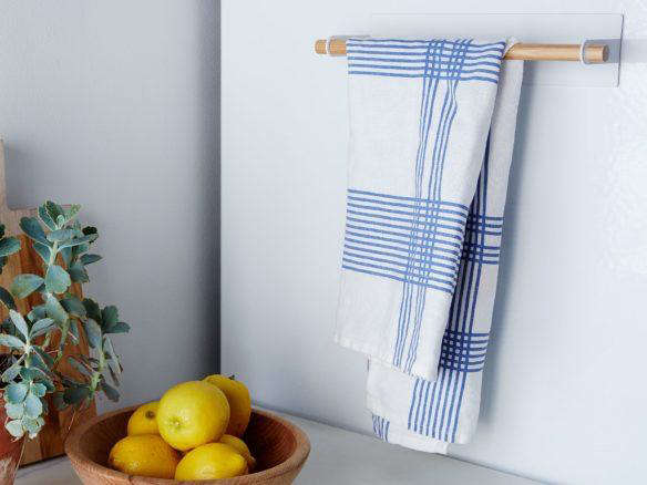 yamazaki magnetic kitchen towel holder  