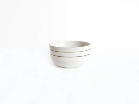 hasami porcelain gloss grey medium rounded bowl 8