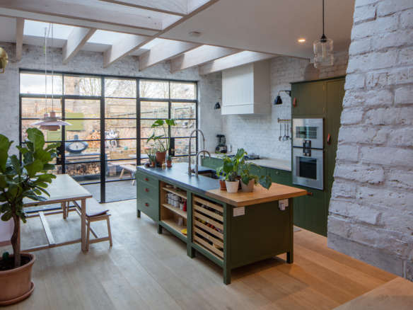 Steal This Look A Compact MultiColor Kitchen in London portrait 28