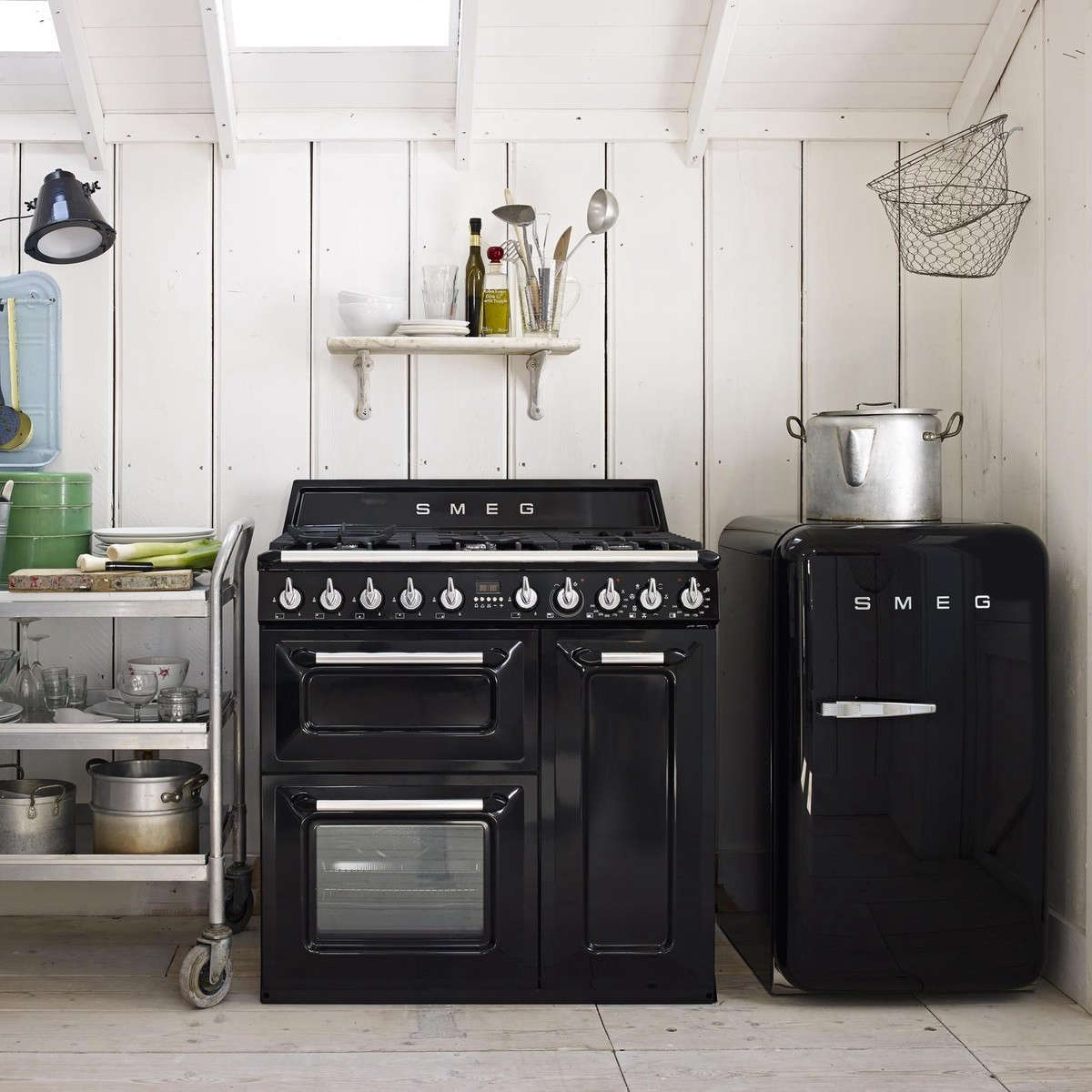 10 Easy Pieces: Compact Refrigerators - Remodelista