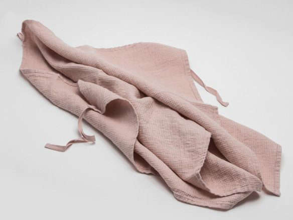 Now Admiring Practical Danish Kitchen Cloths and More from Oyoy portrait 23