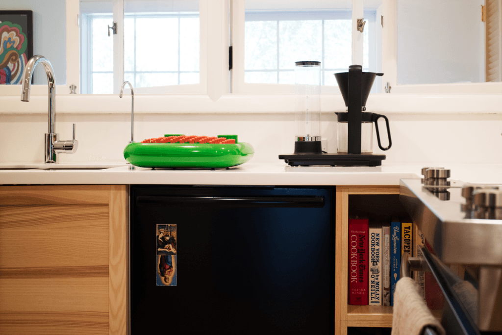 Simpler Days  A kitchen overhaul in Portland portrait 3_26