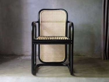 worn store black chair  