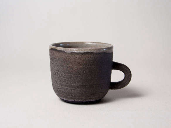 ariela kuh ank ceramics black sand mug  