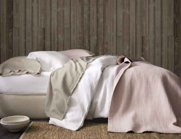 A First Look At Eileen Fisher S Fall, Eileen Fisher Solid Washed Linen Duvet Cover