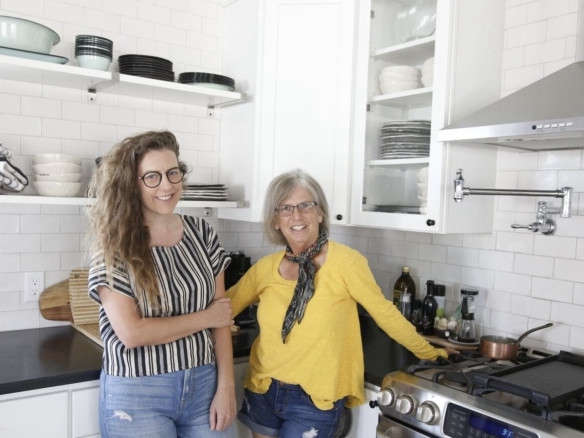 Kitchen of the Week A Furniture Designer and a Textile Artist Give Their Catskills Kitchen a New Coat of Paint portrait 32