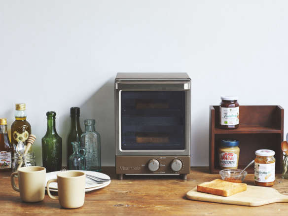 vitantonio vertical type toaster oven brown  