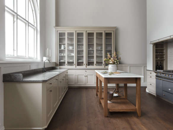 kvacc88num real classic karleby kitchen in almond 1  
