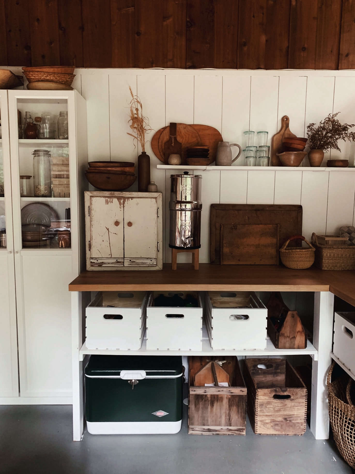 kitchen in alice saunders' new hampshire cabin, photo by alice saunders 3